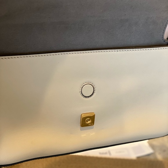 Fendi Vitello Grace FF 1974 Baguette Camelia - Picture 3 of 6